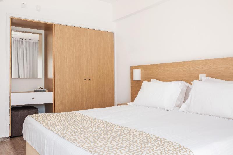 Sofianna Resort & Spa Paphos Zimmer foto